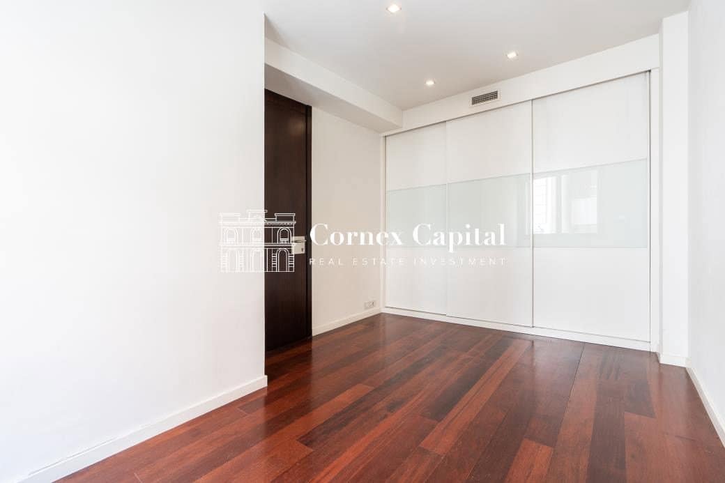 6 sovrum Radhus till salu i Barcelona stad med garage - 2 650 000 € (Ref: 10109772)