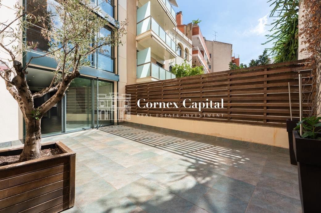 6 sovrum Radhus till salu i Barcelona stad med garage - 2 650 000 € (Ref: 10109772)
