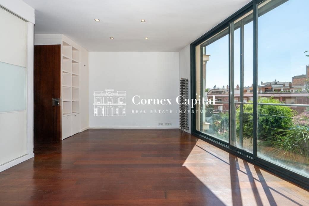 6 sovrum Radhus till salu i Barcelona stad med garage - 2 650 000 € (Ref: 10109772)