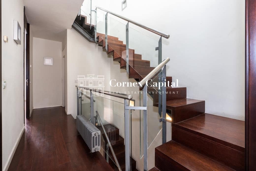 6 sovrum Radhus till salu i Barcelona stad med garage - 2 650 000 € (Ref: 10109772)