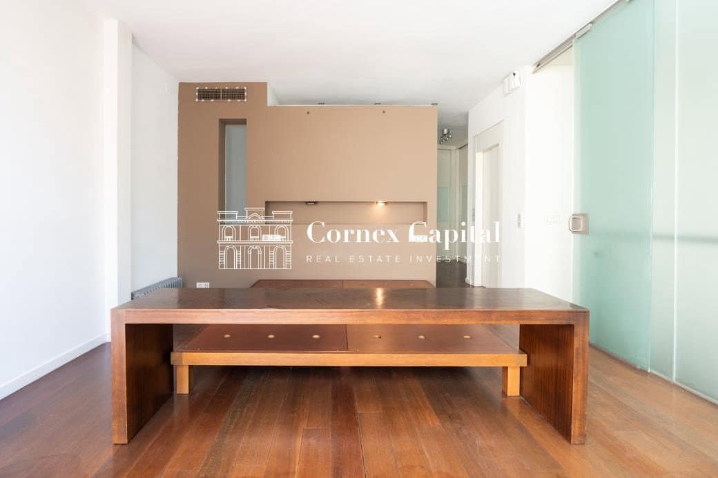 6 sovrum Radhus till salu i Barcelona stad med garage - 2 650 000 € (Ref: 10109772)