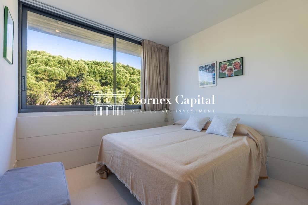 4 camera da letto Appartamento da affittare in Gualta con piscina garage - 2.500 € (Rif: 10120254)