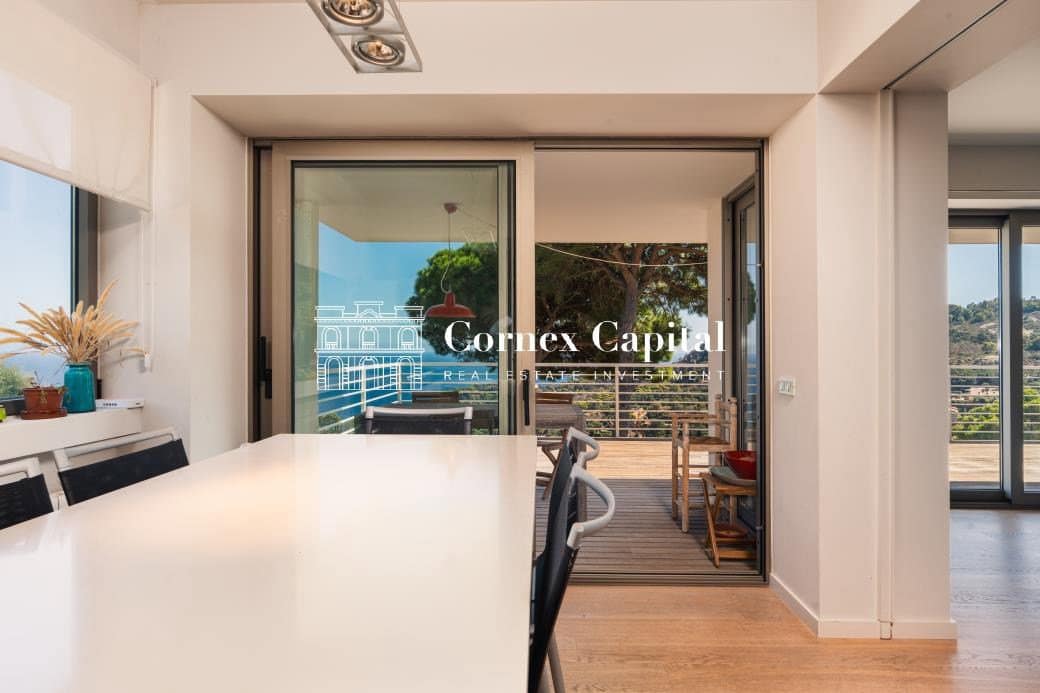 5 bedroom Villa for sale in Begur with pool garage - € 3,100,000 (Ref: 10139778)