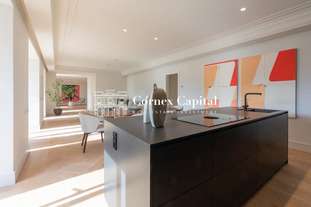 3 sypialnia Apartament na sprzedaż w Miasto Barcelona - 2 550 000 € (Ref: 10161853)