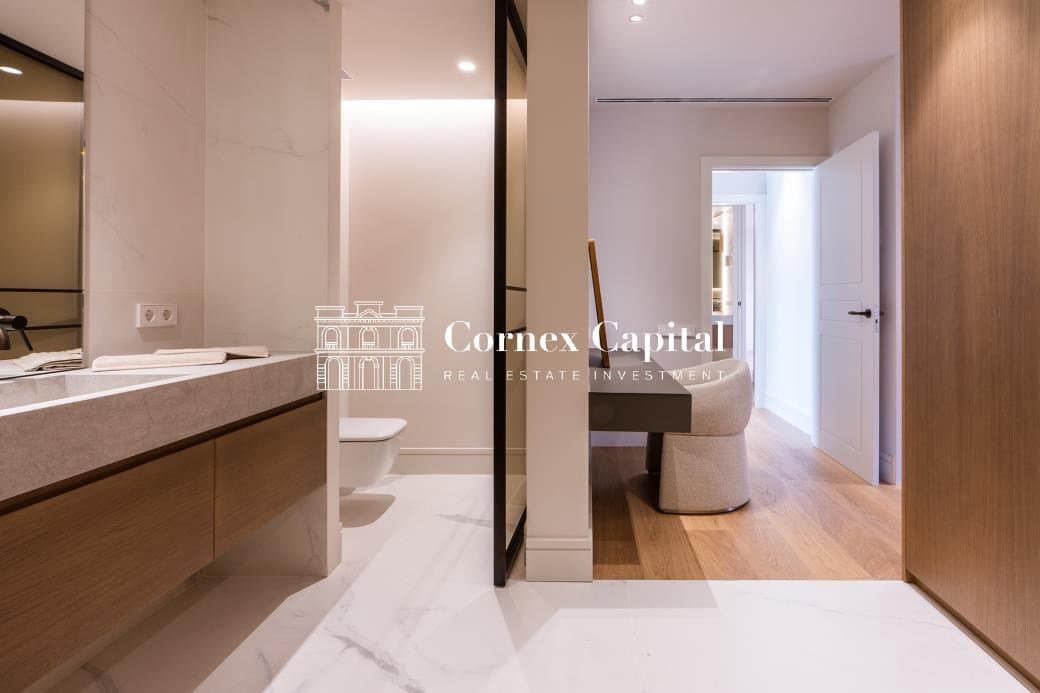 3 sypialnia Apartament na sprzedaż w Miasto Barcelona - 2 550 000 € (Ref: 10161853)