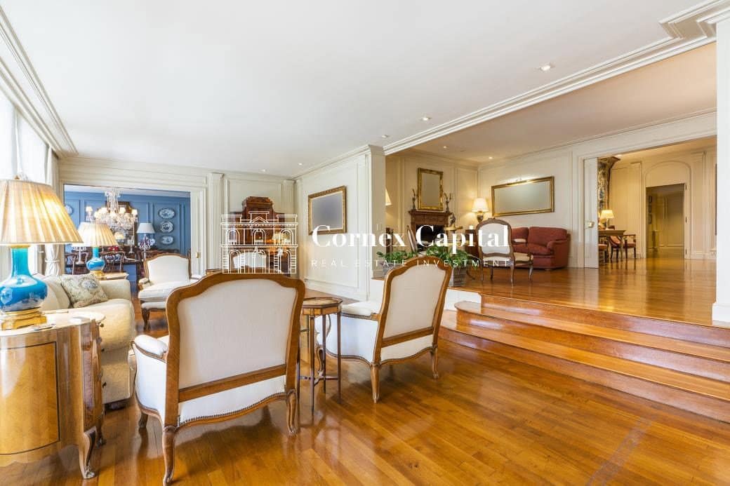 6 soveværelse Lejlighed til salg i Barcelona by med garage - € 4.700.000 (Ref: 10172791)
