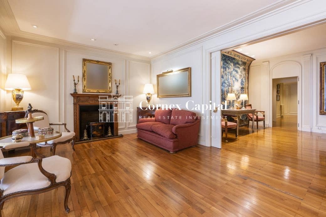 6 soveværelse Lejlighed til salg i Barcelona by med garage - € 4.700.000 (Ref: 10172791)