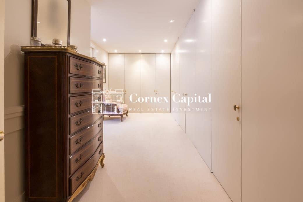 6 soveværelse Lejlighed til salg i Barcelona by med garage - € 4.700.000 (Ref: 10172791)