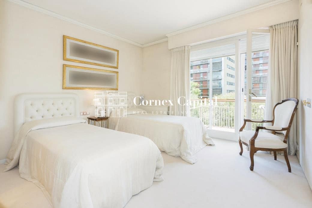 6 soveværelse Lejlighed til salg i Barcelona by med garage - € 4.700.000 (Ref: 10172791)