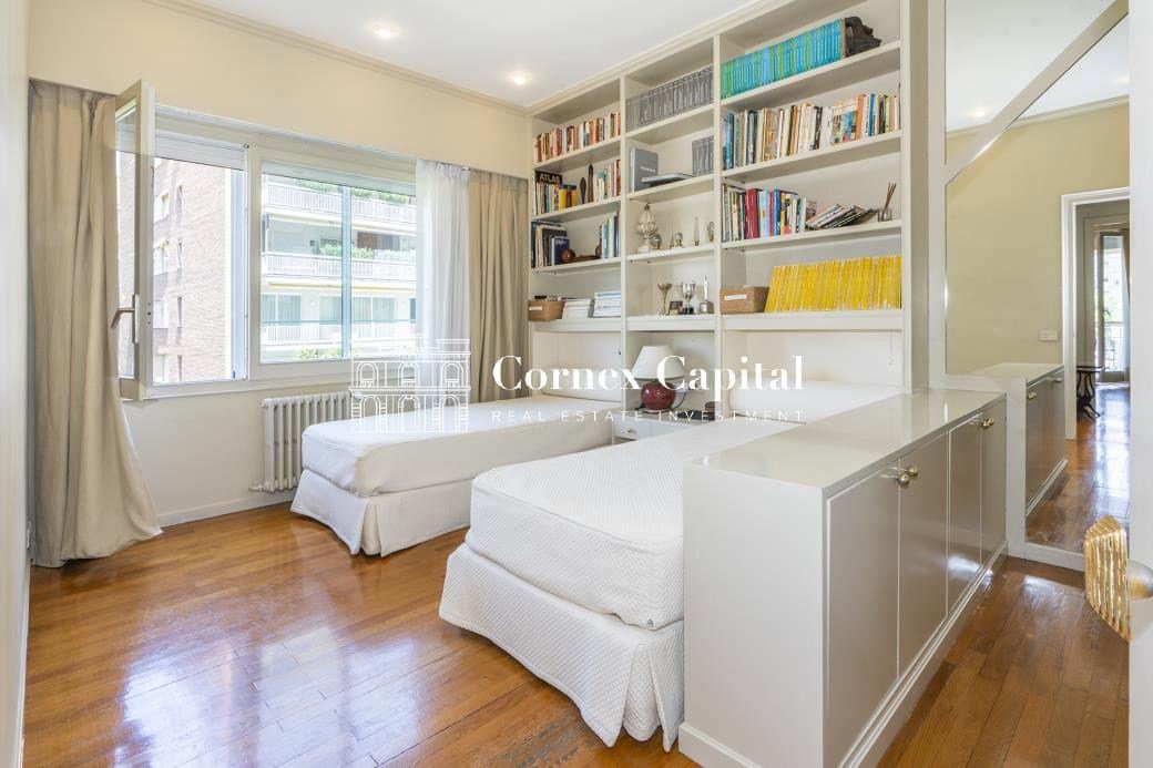 6 soveværelse Lejlighed til salg i Barcelona by med garage - € 4.700.000 (Ref: 10172791)
