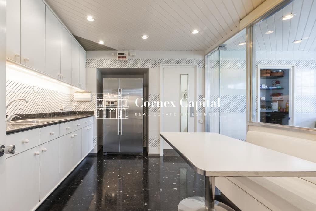 6 soveværelse Lejlighed til salg i Barcelona by med garage - € 4.700.000 (Ref: 10172791)