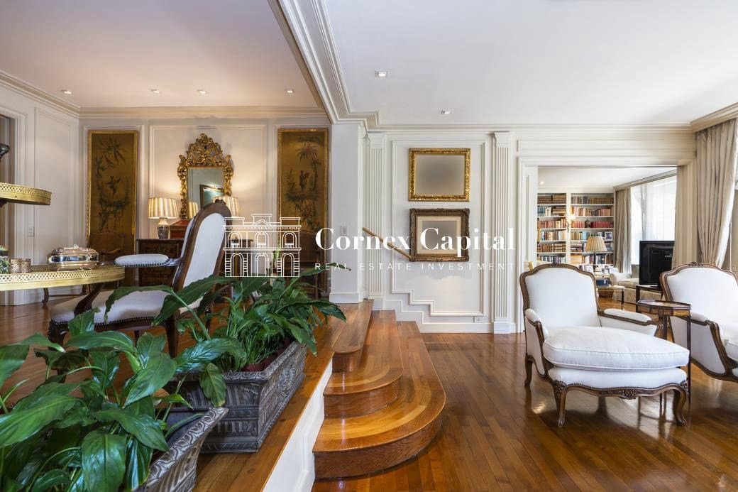 6 soveværelse Lejlighed til salg i Barcelona by med garage - € 4.700.000 (Ref: 10172791)