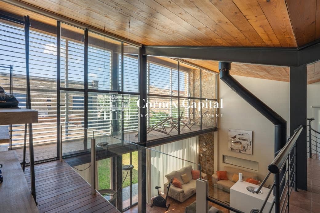 4 soverom Villa til salgs i Albons med svømmebasseng garasje - € 690 000 (Ref: 10172798)