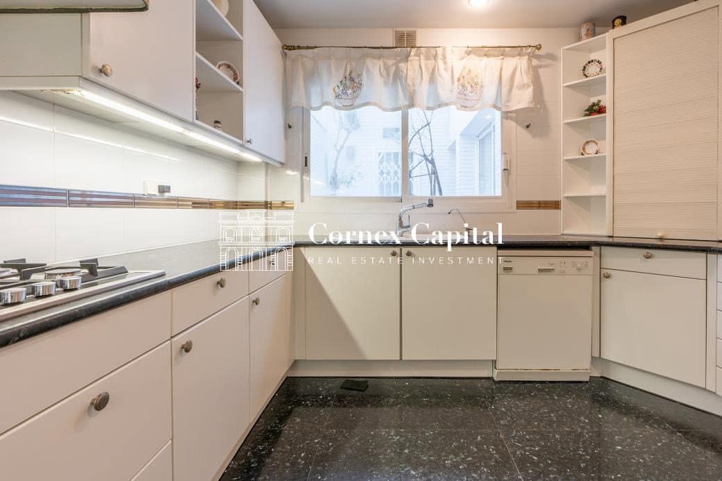 Adosado de 6 habitaciones en Barcelona ciudad en venta con piscina garaje - 4.100.000 € (Ref: 10177257)