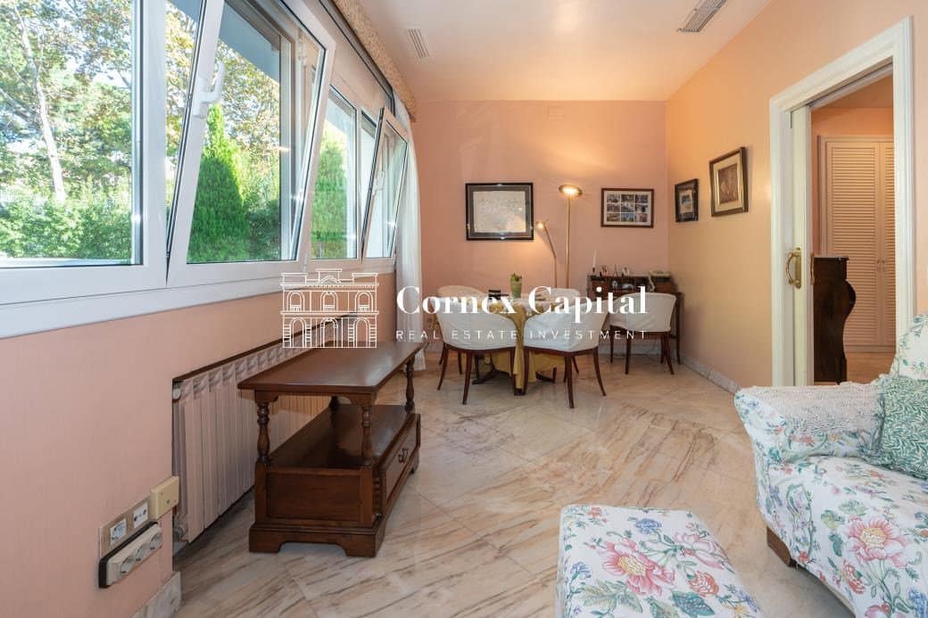 Adosado de 6 habitaciones en Barcelona ciudad en venta con piscina garaje - 4.100.000 € (Ref: 10177257)