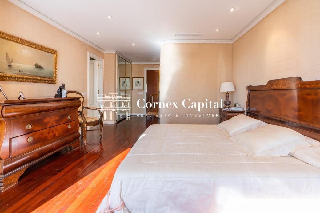 Adosado de 6 habitaciones en Barcelona ciudad en venta con piscina garaje - 4.100.000 € (Ref: 10177257)