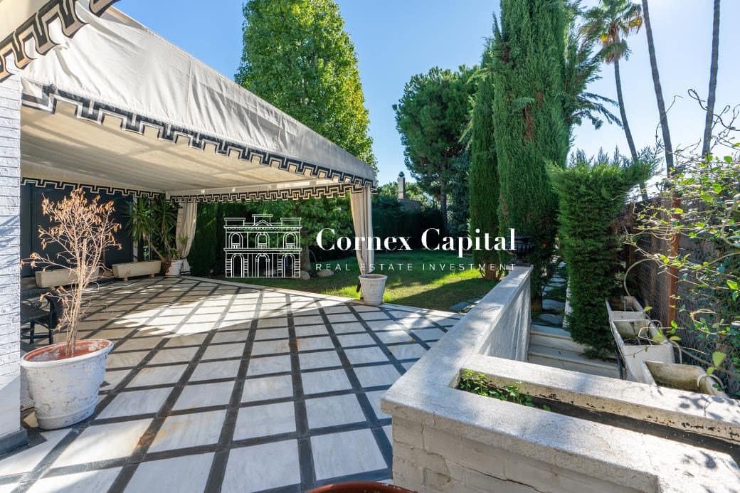 Adosado de 6 habitaciones en Barcelona ciudad en venta con piscina garaje - 4.100.000 € (Ref: 10177257)
