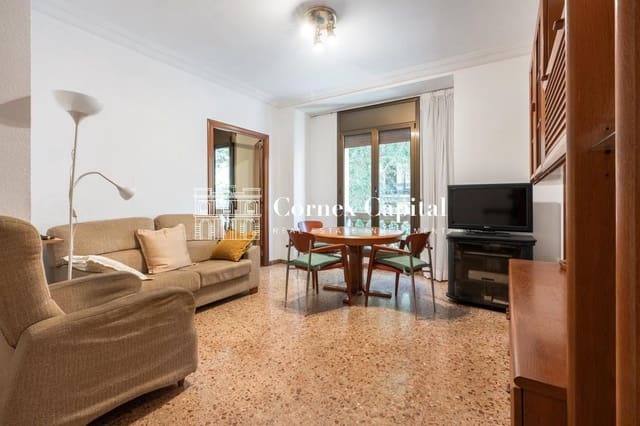 Apartamento de 3 habitaciones en La Dreta de L'Eixample, Barcelona ciudad en venta - 480.000 € (Ref: 10183201)