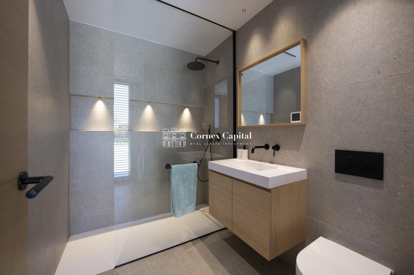 3 soveværelse Villa til salg i Navata med swimmingpool garage - € 1.075.000 (Ref: 6972041)