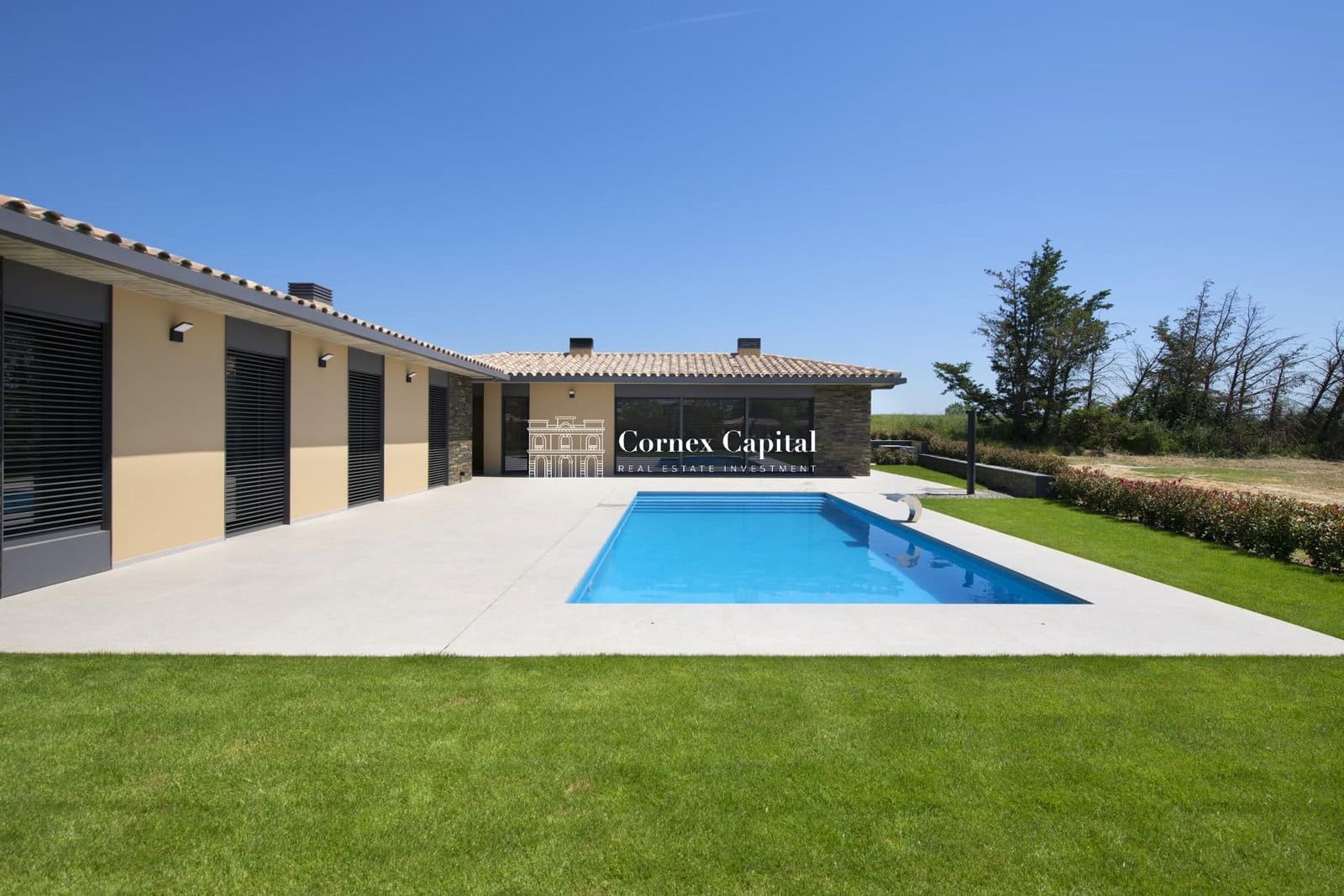 3 sovrum Villa till salu i Navata med pool garage - 1 175 000 € (Ref: 6972041)
