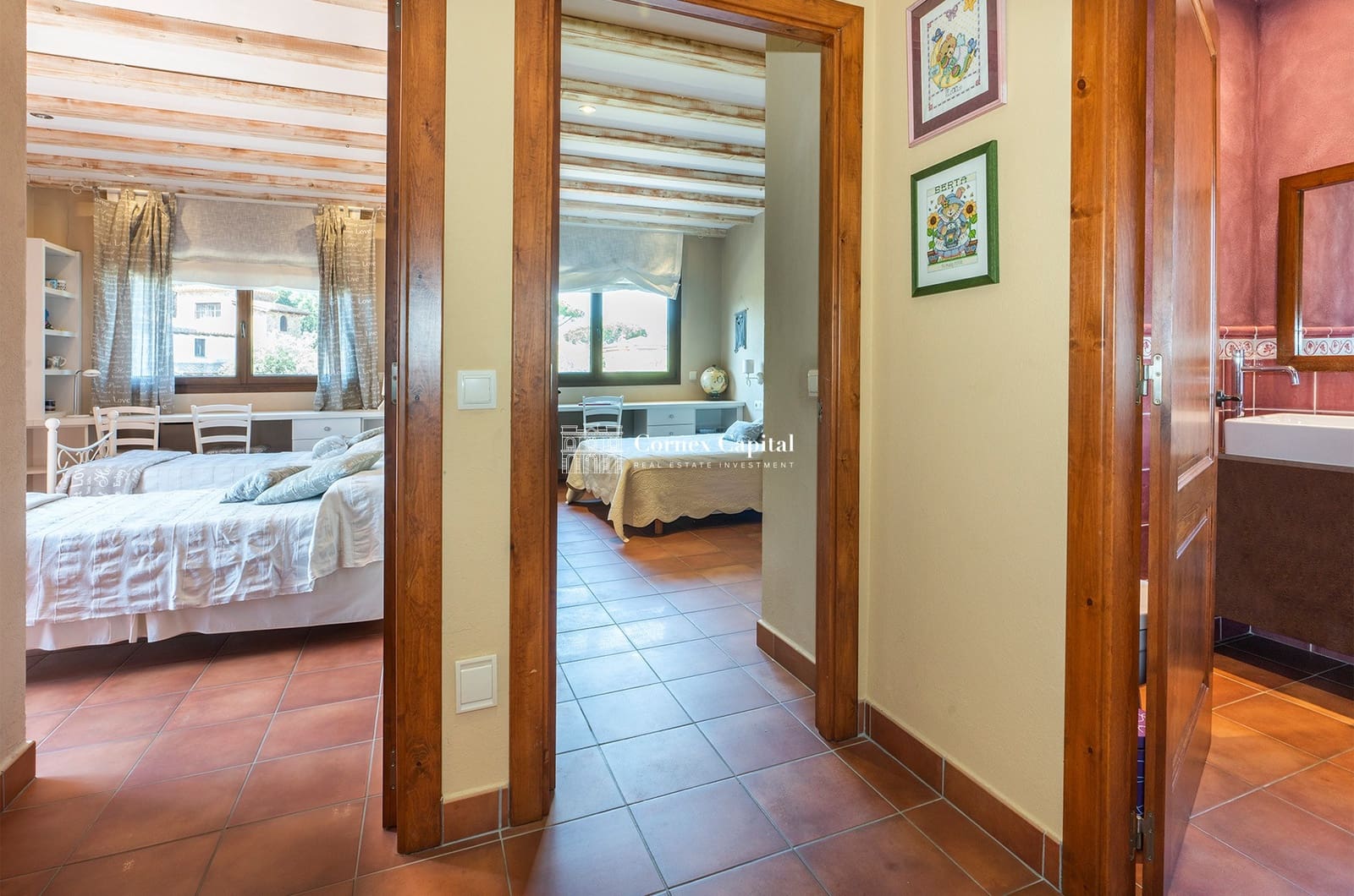 4 soveværelse Villa til salg i Mont-ras med swimmingpool garage - € 1.150.000 (Ref: 7018243)