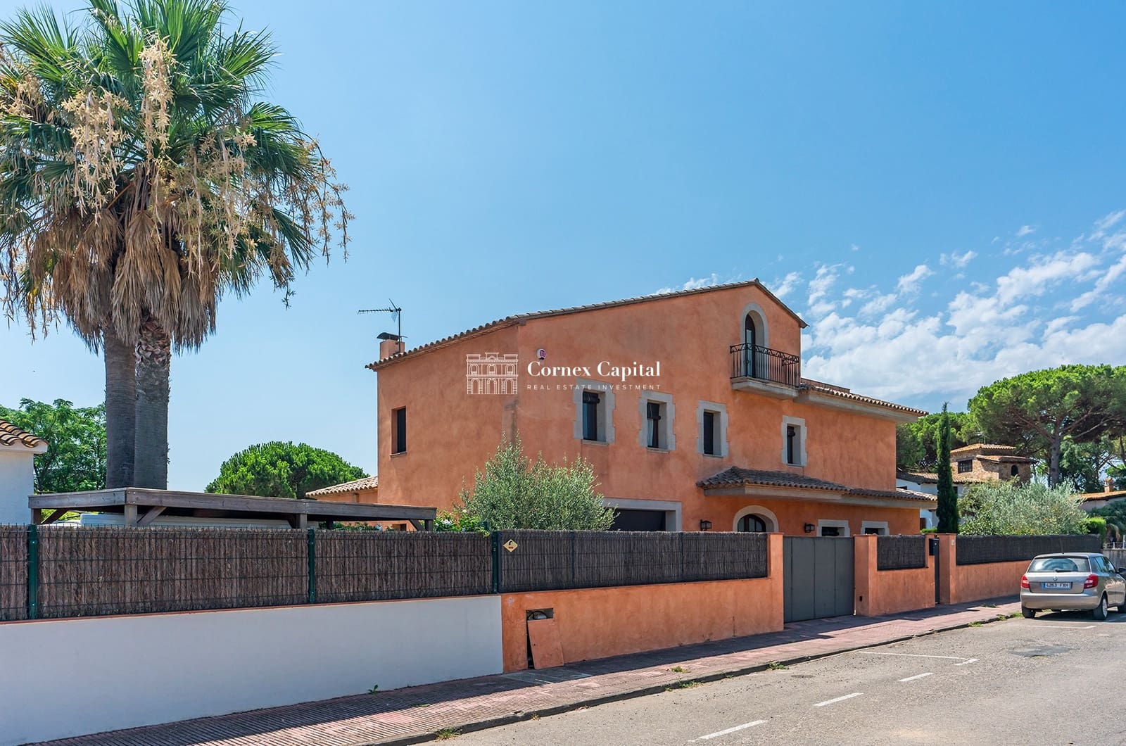 4 soveværelse Villa til salg i Mont-ras med swimmingpool garage - € 1.150.000 (Ref: 7018243)