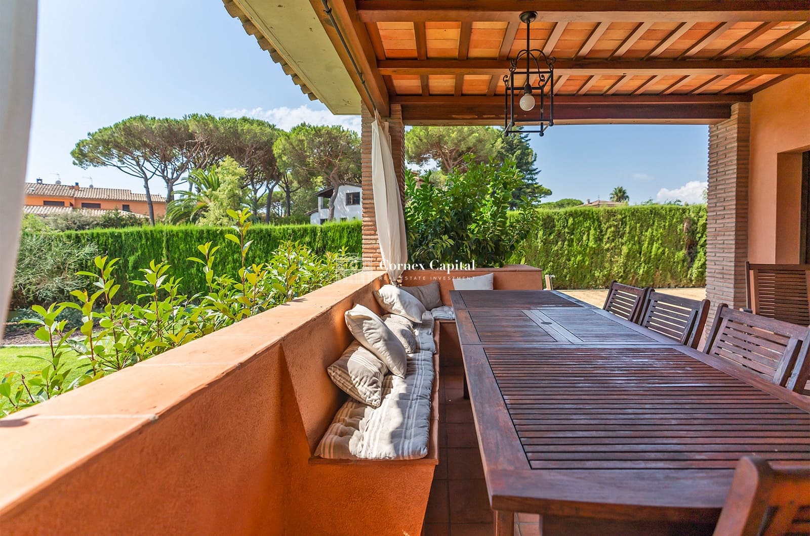 4 soveværelse Villa til salg i Mont-ras med swimmingpool garage - € 1.150.000 (Ref: 7018243)