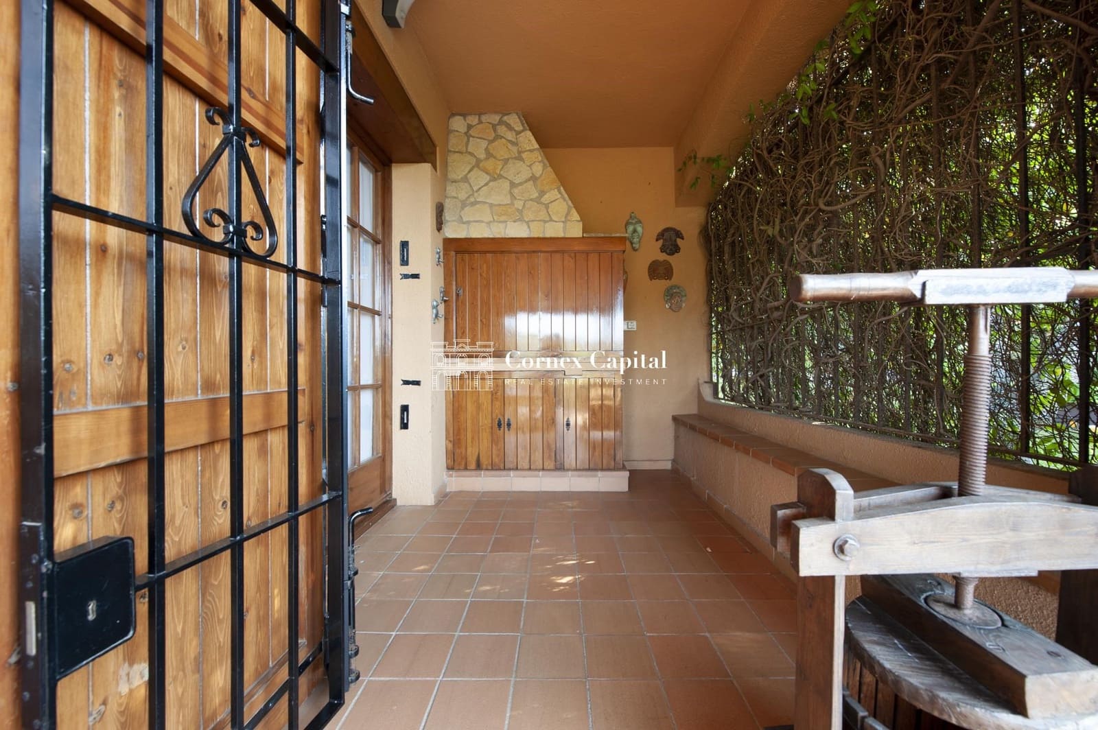 5 soveværelse Villa til salg i Tamariu med swimmingpool garage - € 1.200.000 (Ref: 7149993)