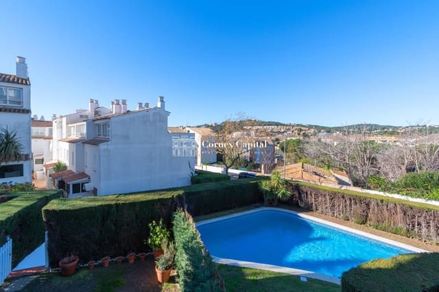 3 sypialnia Apartament na sprzedaż w S'Agaro, Castell-Platja d'Aro z basenem garażem - 390 000 € (Ref: 7363494)
