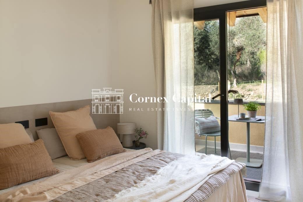 4 quarto Moradia em Banda para venda em Regencos com piscina garagem - 842 000 € (Ref: 7590401)