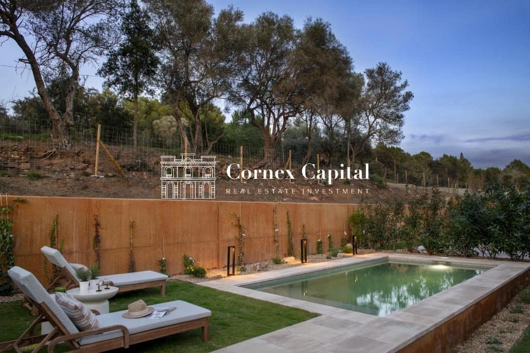 4 quarto Moradia em Banda para venda em Regencos com piscina garagem - 842 000 € (Ref: 7590401)