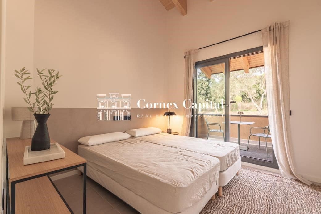 4 quarto Moradia em Banda para venda em Regencos com piscina garagem - 842 000 € (Ref: 7590401)