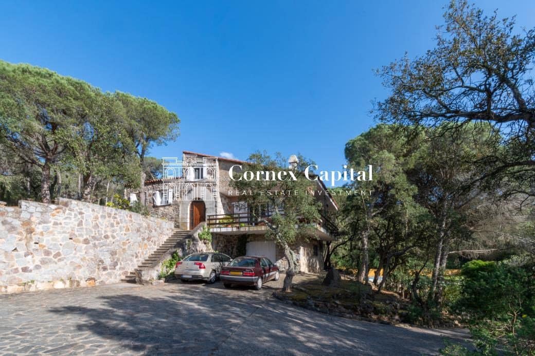 5 bedroom Villa for sale in Castell d'Aro with pool garage - € 795,000 (Ref: 7618765)