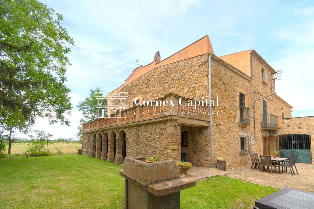 5 soverom Finca/Herregård til salgs i Forallac med garasje - € 2 200 000 (Ref: 7665536)