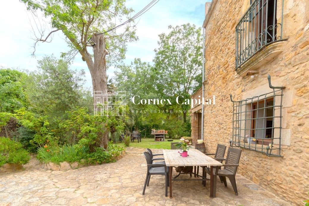 5 soverom Finca/Herregård til salgs i Forallac med garasje - € 2 200 000 (Ref: 7665536)