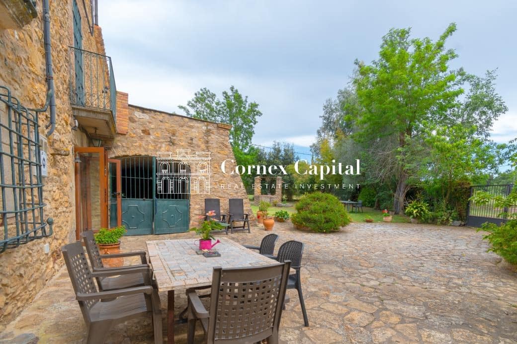 5 soverom Finca/Herregård til salgs i Forallac med garasje - € 2 200 000 (Ref: 7665536)