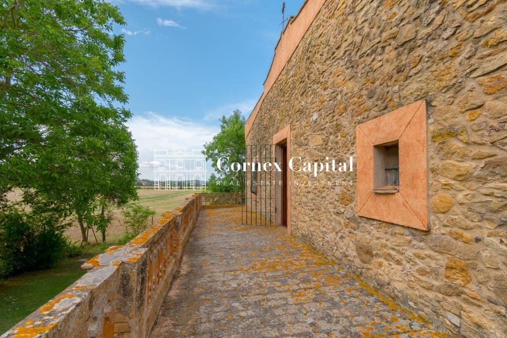 5 soverom Finca/Herregård til salgs i Forallac med garasje - € 2 200 000 (Ref: 7665536)