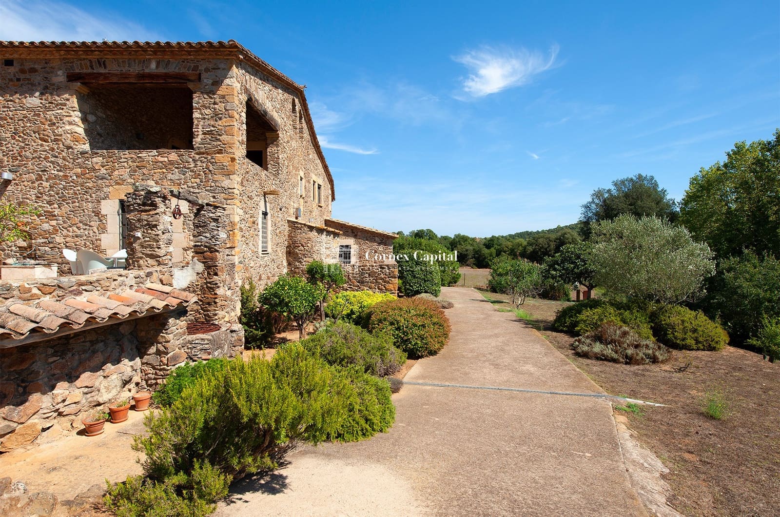 5 soveværelse Finca/Landehus til salg i La Bisbal d'Emporda med swimmingpool garage - € 3.200.000 (Ref: 7801318)