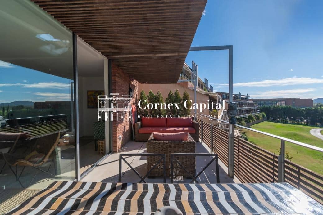 3 soverom Leilighet til salgs i Gualta med svømmebasseng garasje - € 900 000 (Ref: 7890236)