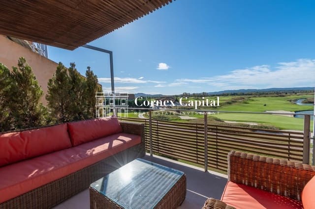 Apartamento de 3 habitaciones en Gualta en venta con piscina garaje - 900.000 € (Ref: 7890236)