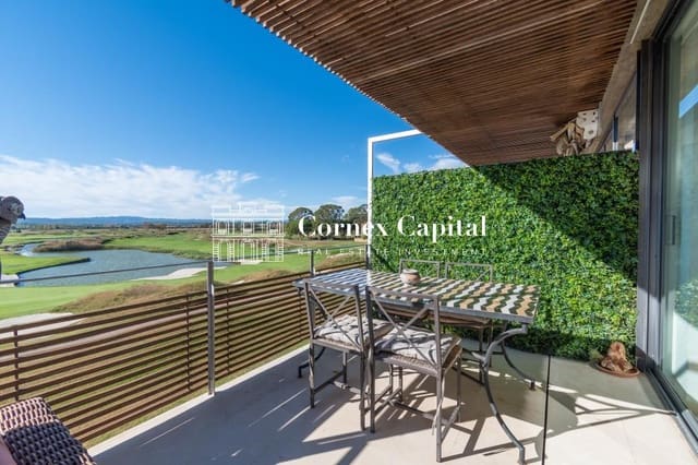 Apartamento de 3 habitaciones en Gualta en venta con piscina garaje - 900.000 € (Ref: 7890236)