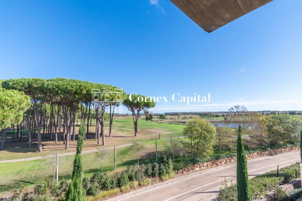 3 soverom Leilighet til salgs i Gualta med svømmebasseng garasje - € 900 000 (Ref: 7890236)