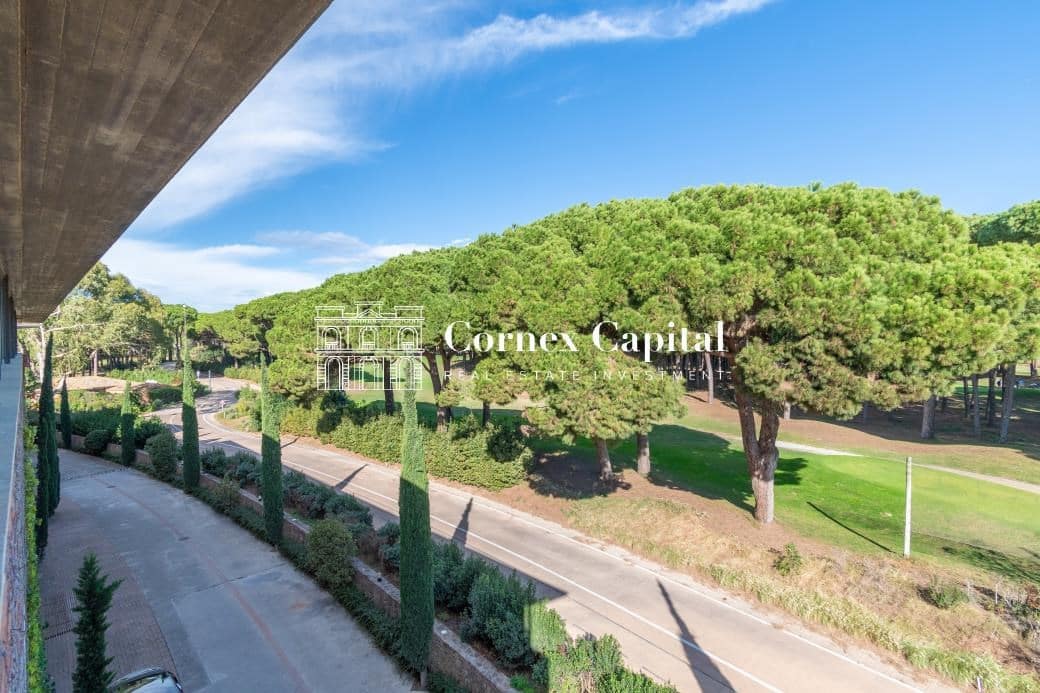 3 soverom Leilighet til salgs i Gualta med svømmebasseng garasje - € 900 000 (Ref: 7890236)