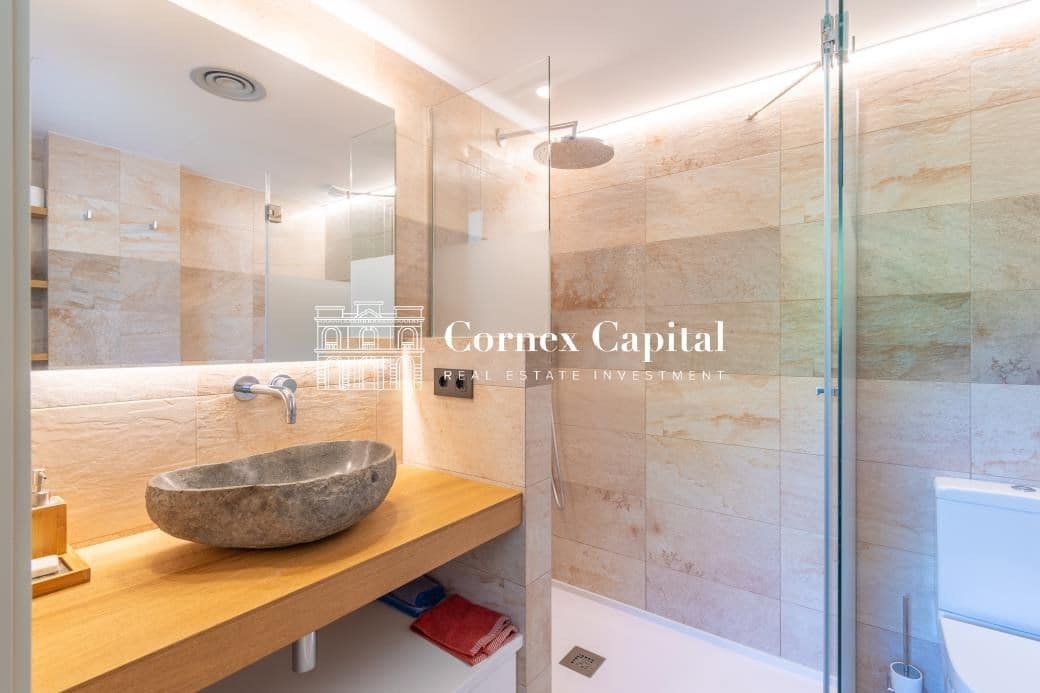 3 soverom Leilighet til salgs i Gualta med svømmebasseng garasje - € 900 000 (Ref: 7890236)