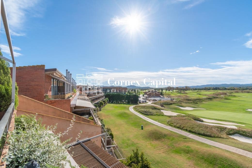 3 soverom Leilighet til salgs i Gualta med svømmebasseng garasje - € 900 000 (Ref: 7890236)