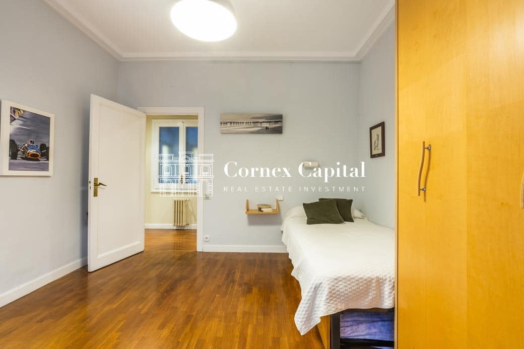 5 soveværelse Lejlighed til salg i Barcelona by med garage - € 2.300.000 (Ref: 7999850)