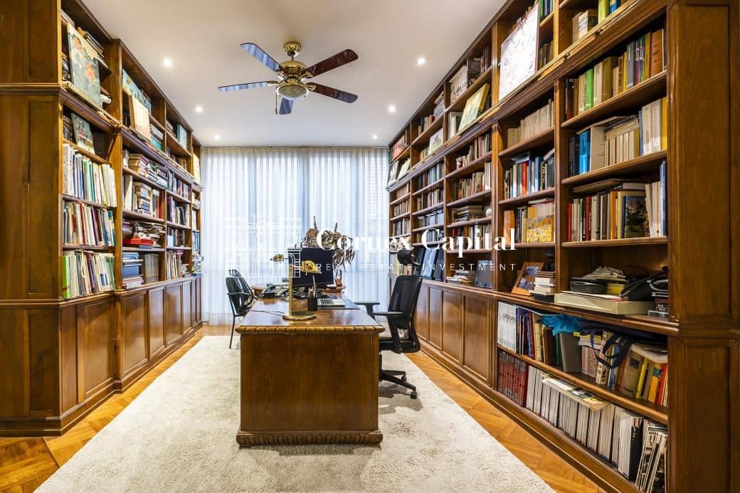 5 soveværelse Lejlighed til salg i Barcelona by med garage - € 2.300.000 (Ref: 7999850)