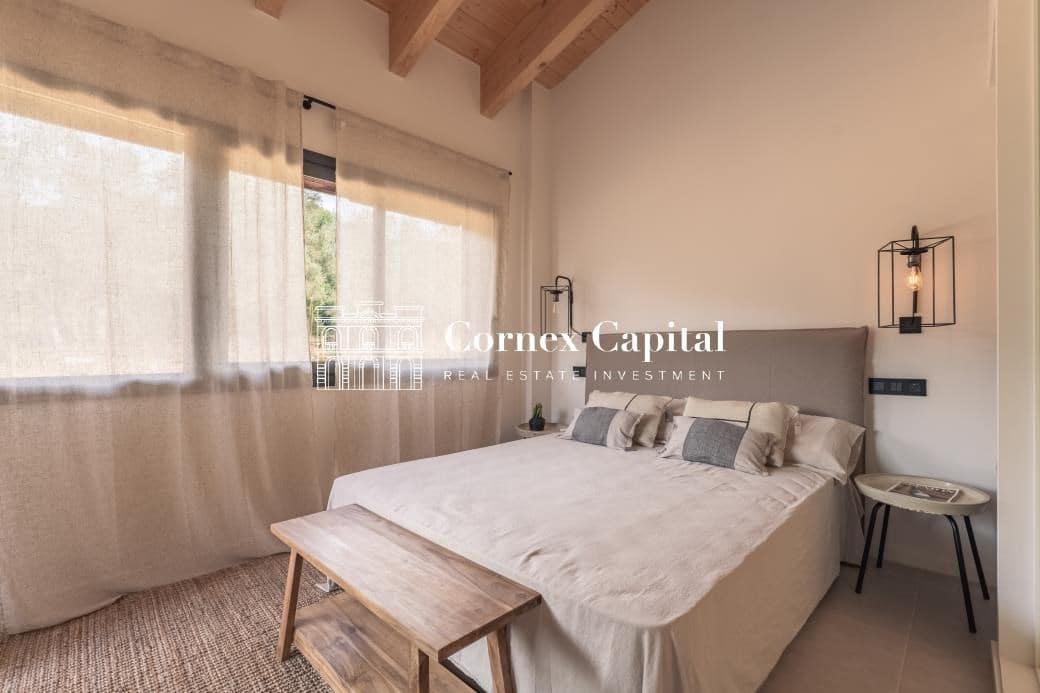 4 slaapkamer Rijtjeshuis te koop in Regencos met zwembad garage - € 806.500 (Ref: 8108588)