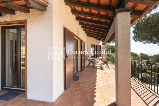 7 bedroom Villa for sale in L'Estartit, Torroella de Montgrí with pool garage - € 1,100,000 (Ref: 8242838)