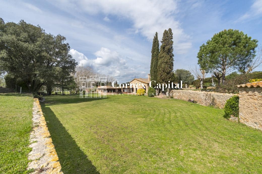 9 bedroom Villa for sale in Begur with pool garage - € 2,100,000 (Ref: 8243649)